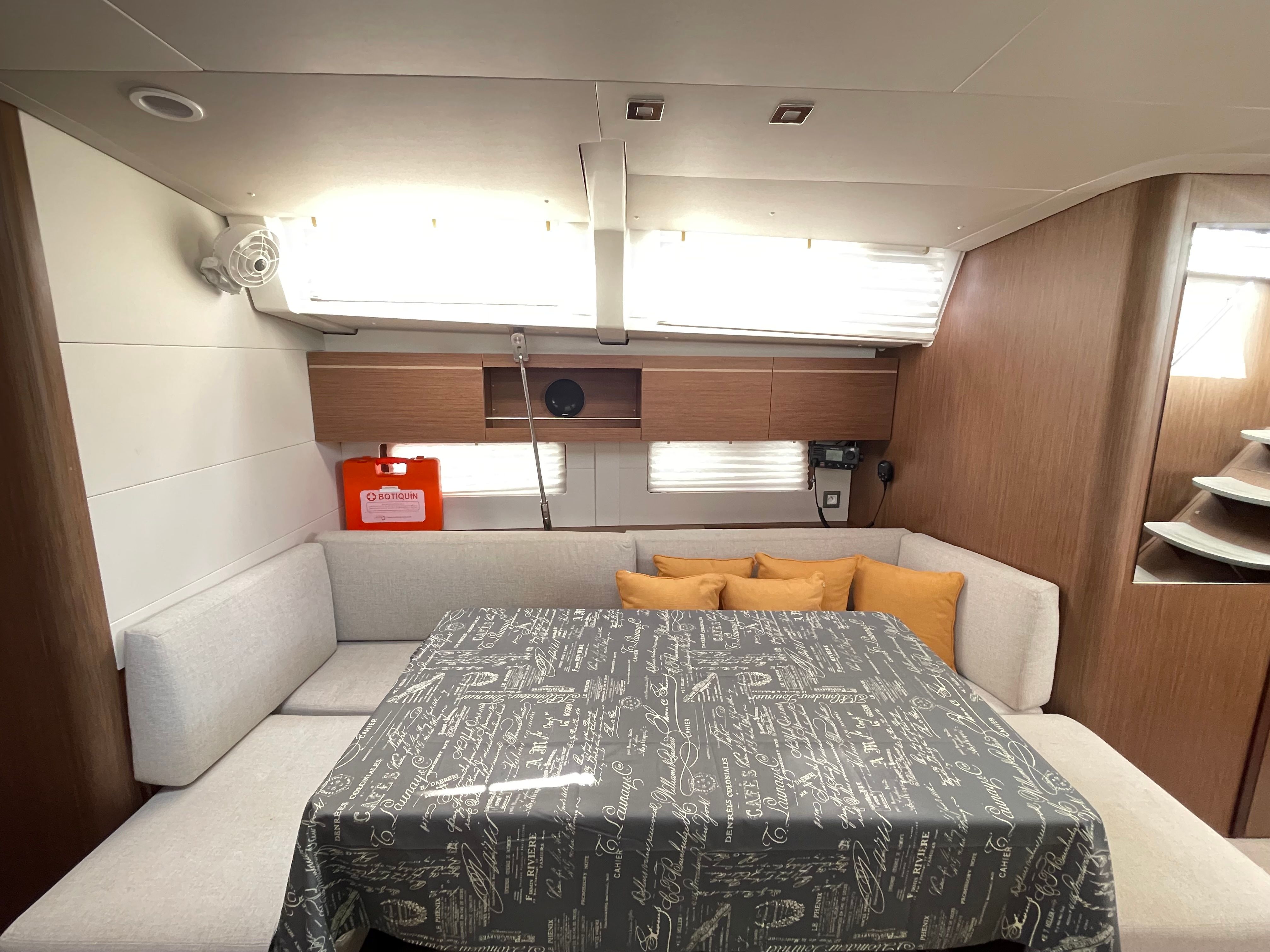 Beneteau Oceanis 46.1 | Bieckert