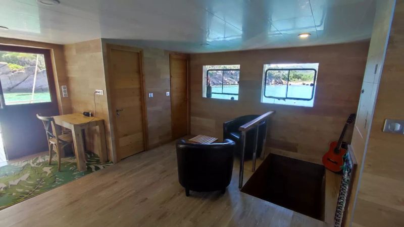 Motor Sailer 110 | Gold Wind