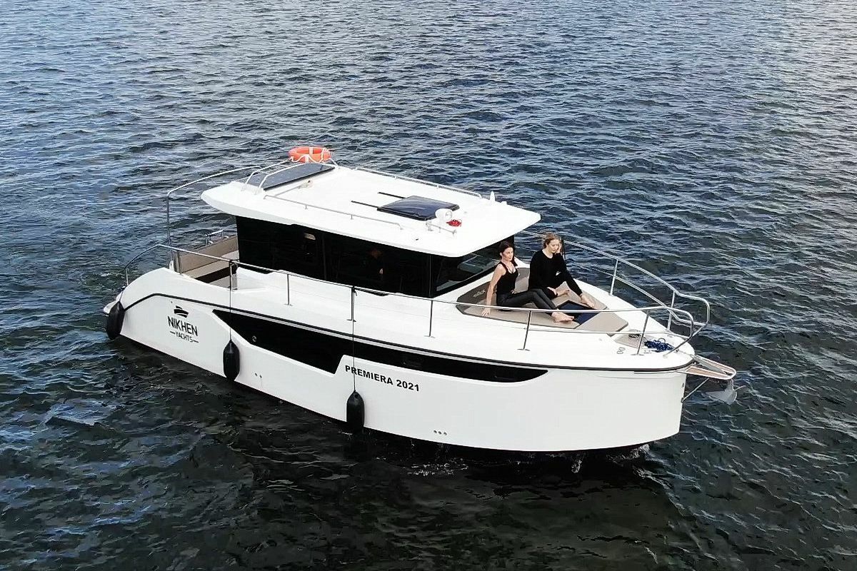 Aquasun 34 Sedan