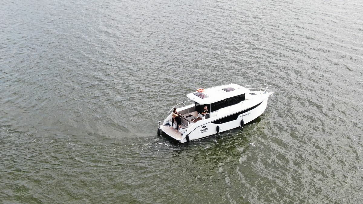Nikhen Aquasun 34 Sedan | Butterfly