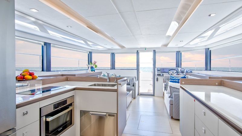 Leopard 46 PC | Sora
