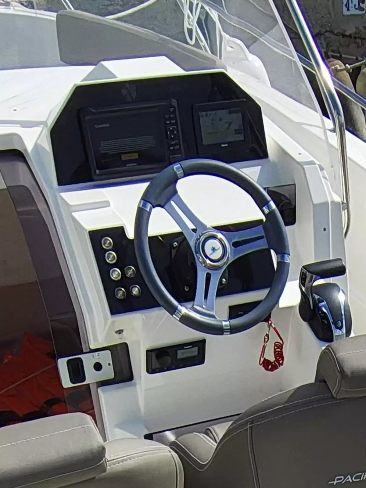Pacific Craft 670 | Atlas