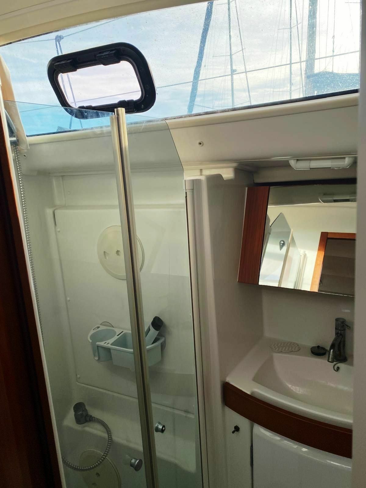 Beneteau Oceanis 40 | Stella Maris
