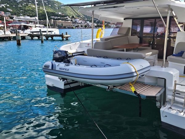 Fountaine Pajot FP41 | Moonlight