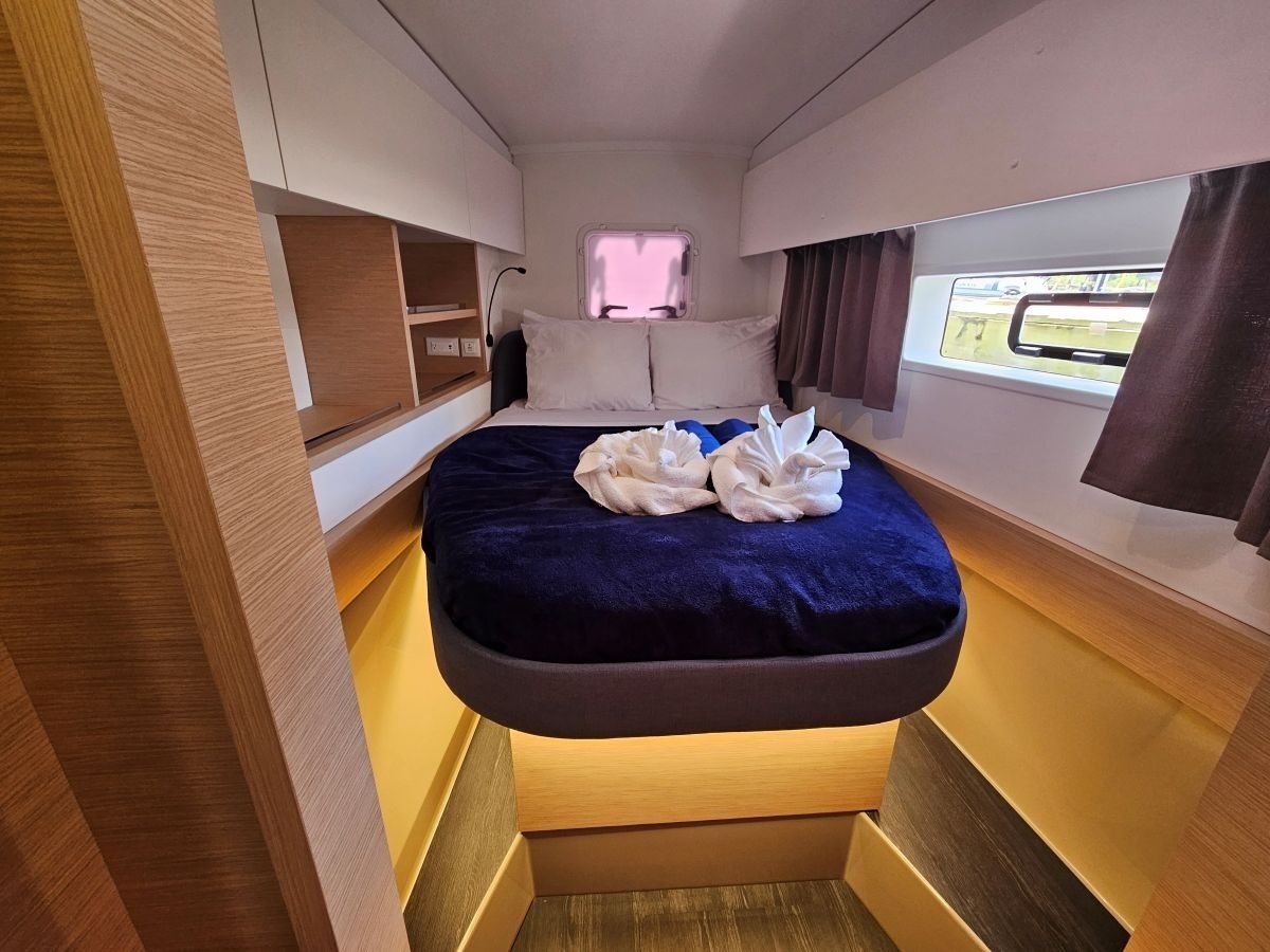 Fountaine Pajot FP41 | Moonlight