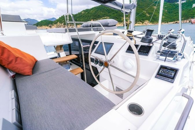 Fountaine Pajot Tanna 47 | Suedama