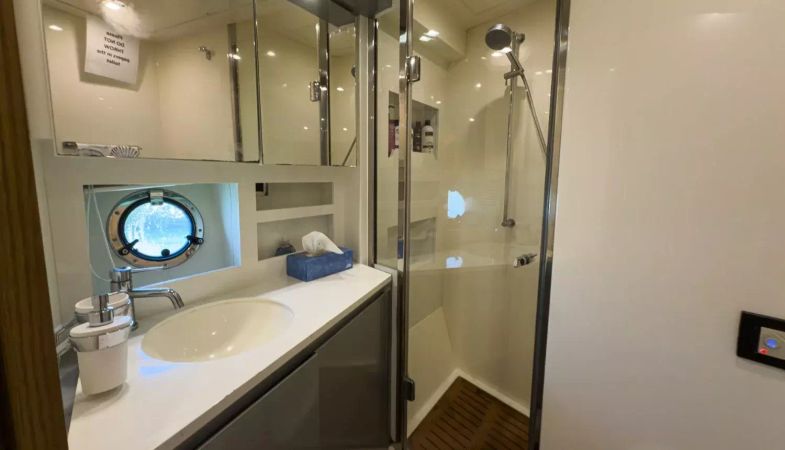 Azimut Atlantis 58 | D Padron