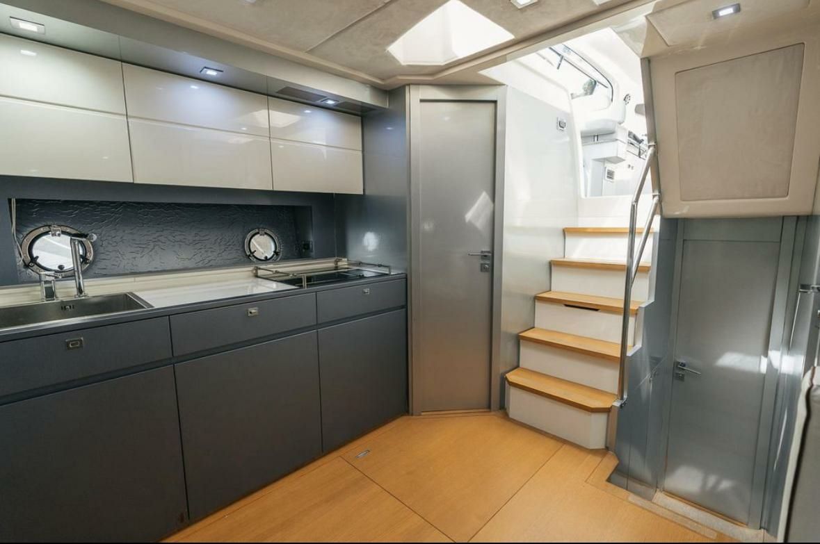 Azimut Atlantis 58 | D Padron