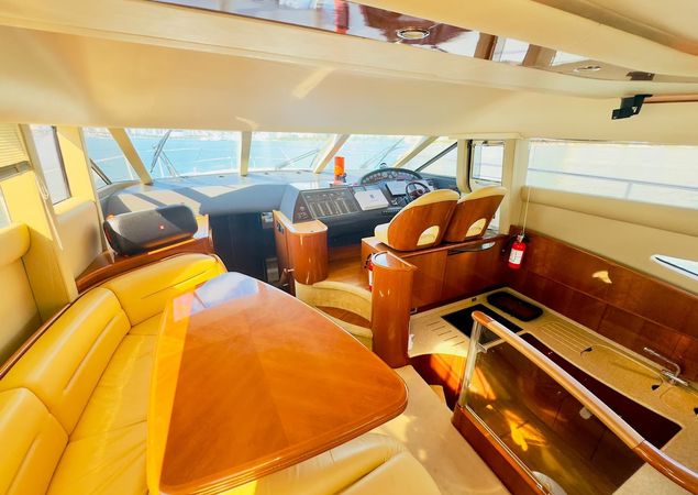 Viking 65 Flybridge | Cancun
