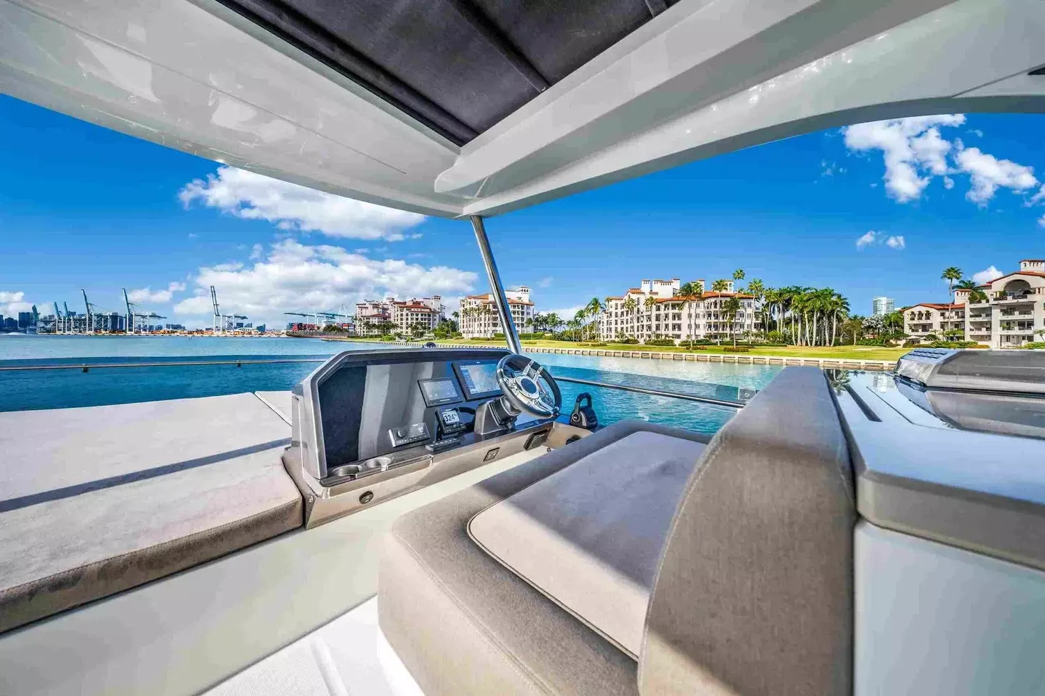 Galeon 640 Fly | Optimus Prime