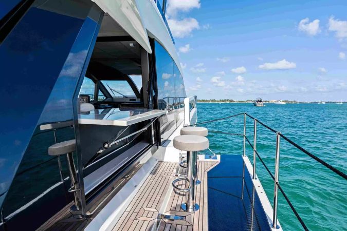 Galeon 640 Fly | Optimus Prime