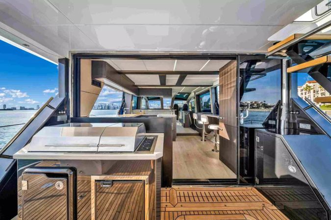 Galeon 640 Fly | Optimus Prime