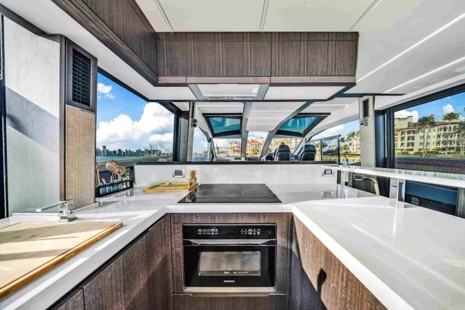 Galeon 640 Fly | Optimus Prime
