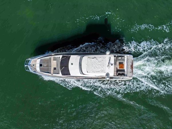 Azimut 66 | The One