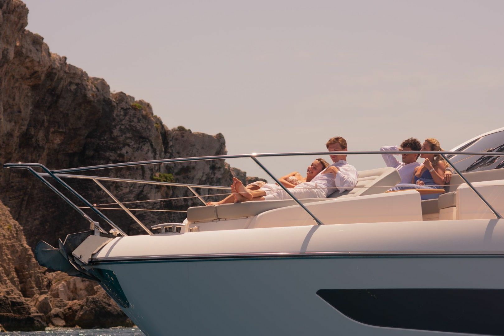 Sunseeker Manhattan 66 | Tsavorite