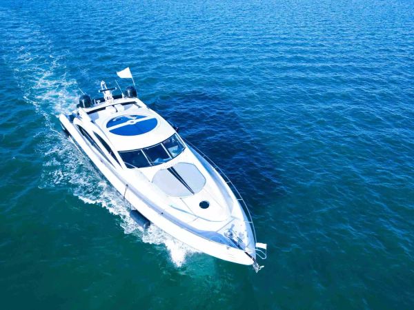 Sunseeker 82 | The Gambler