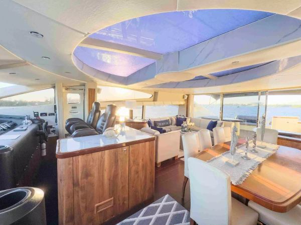 Sunseeker 82 | The Gambler