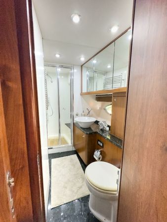 Sunseeker 82 | The Gambler