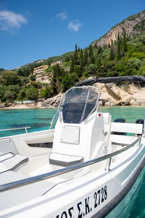 Trimarchi Nica | Aimilios