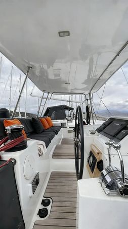 Lagoon 450 F | Loft