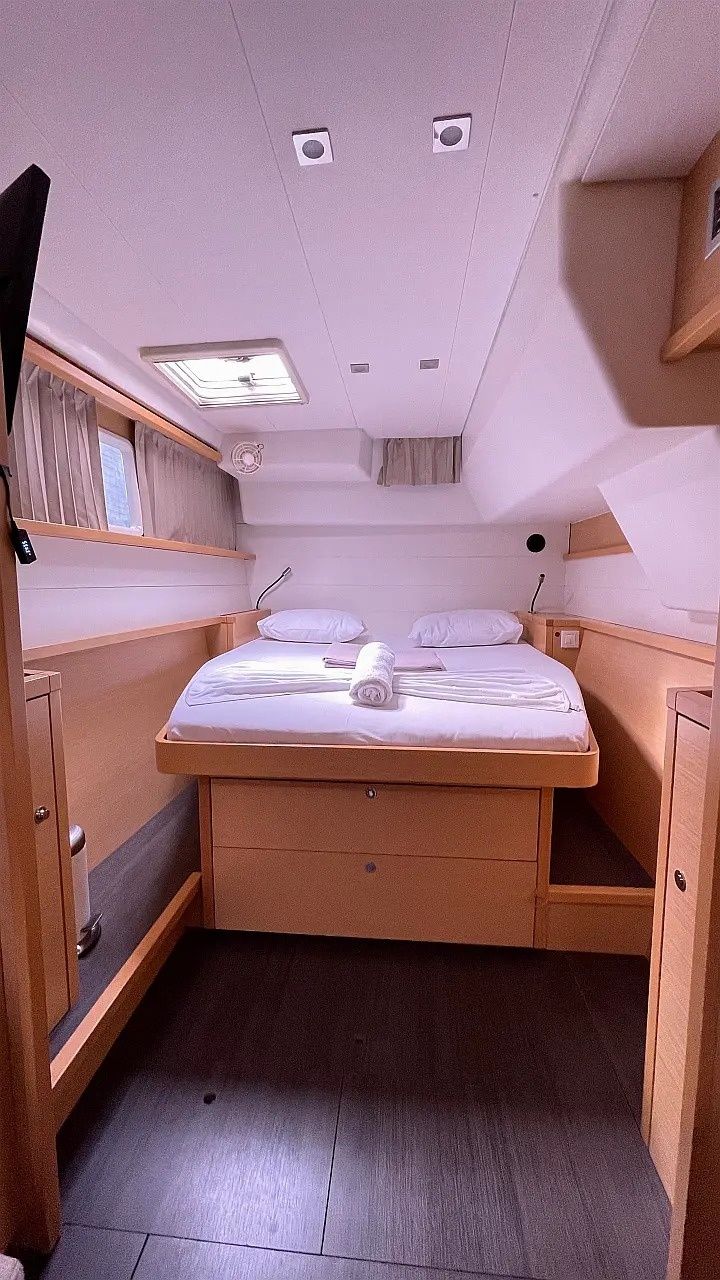 Lagoon 450 F | Loft