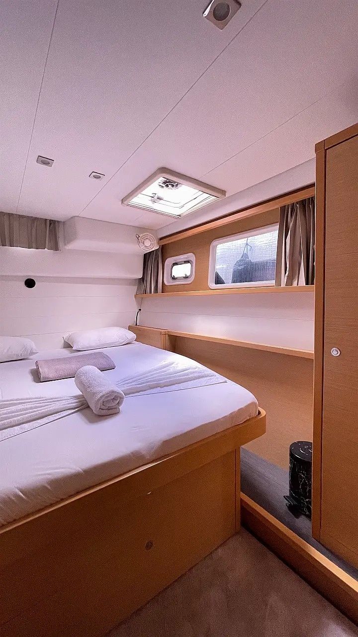 Lagoon 450 F | Loft