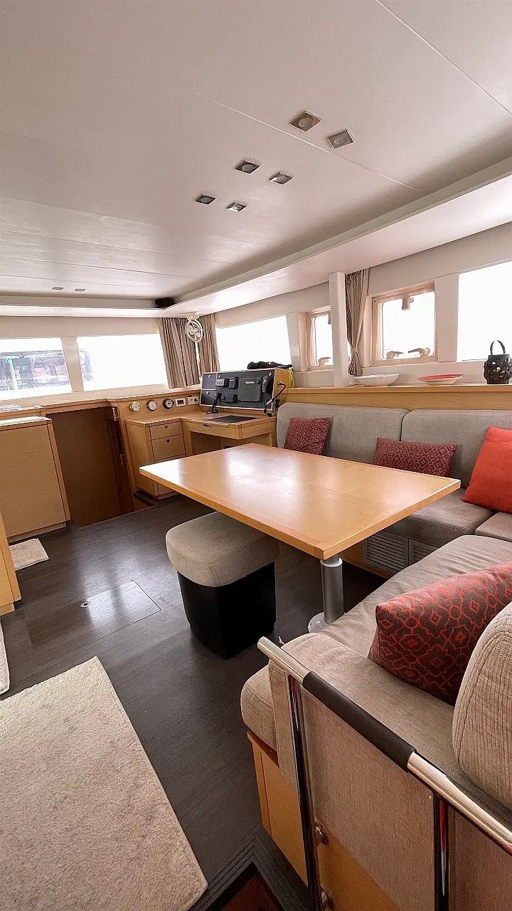 Lagoon 450 F | Loft
