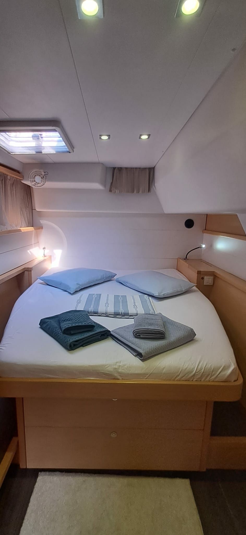 Lagoon 450 F | Loft