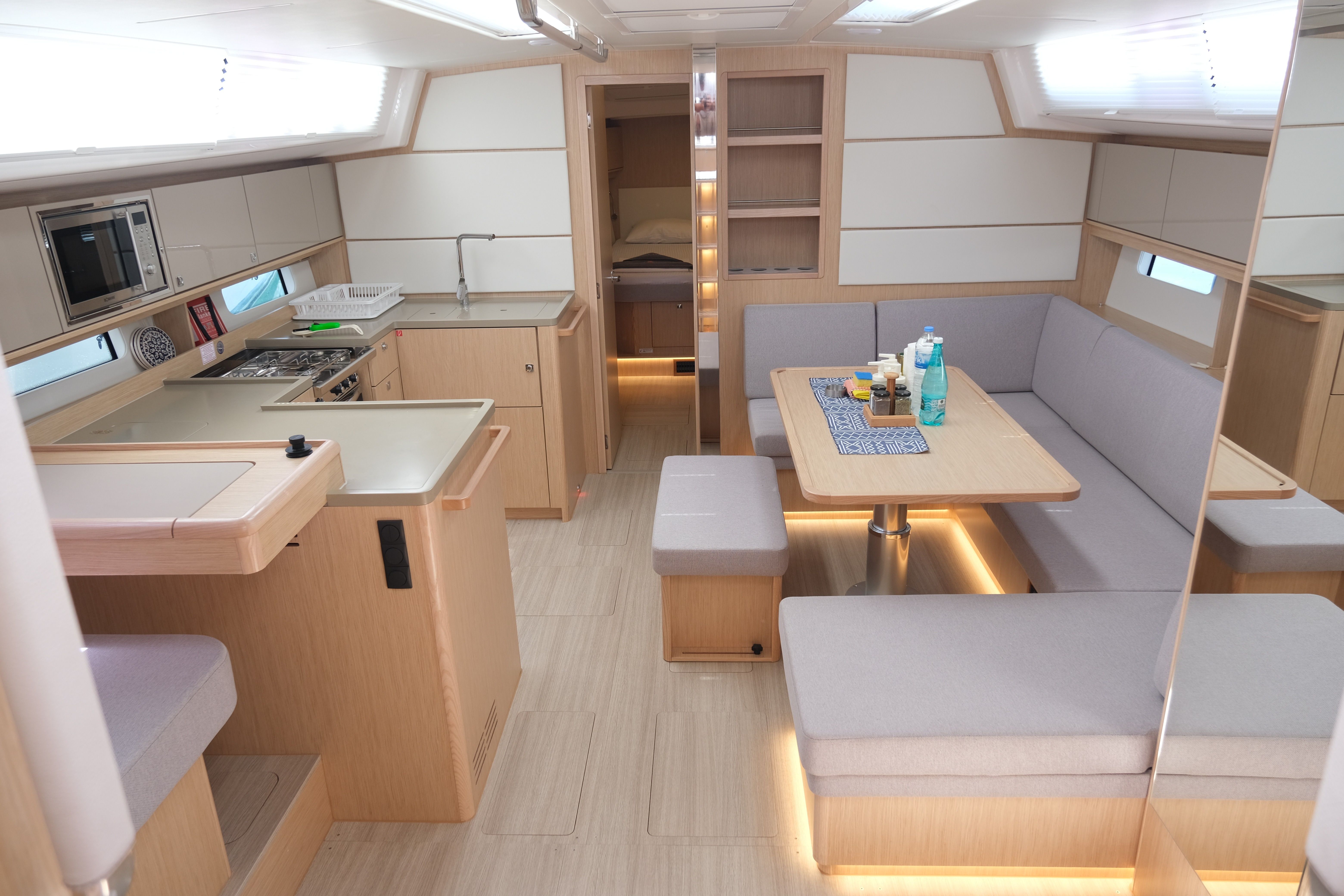 Bavaria C46 | Daviana