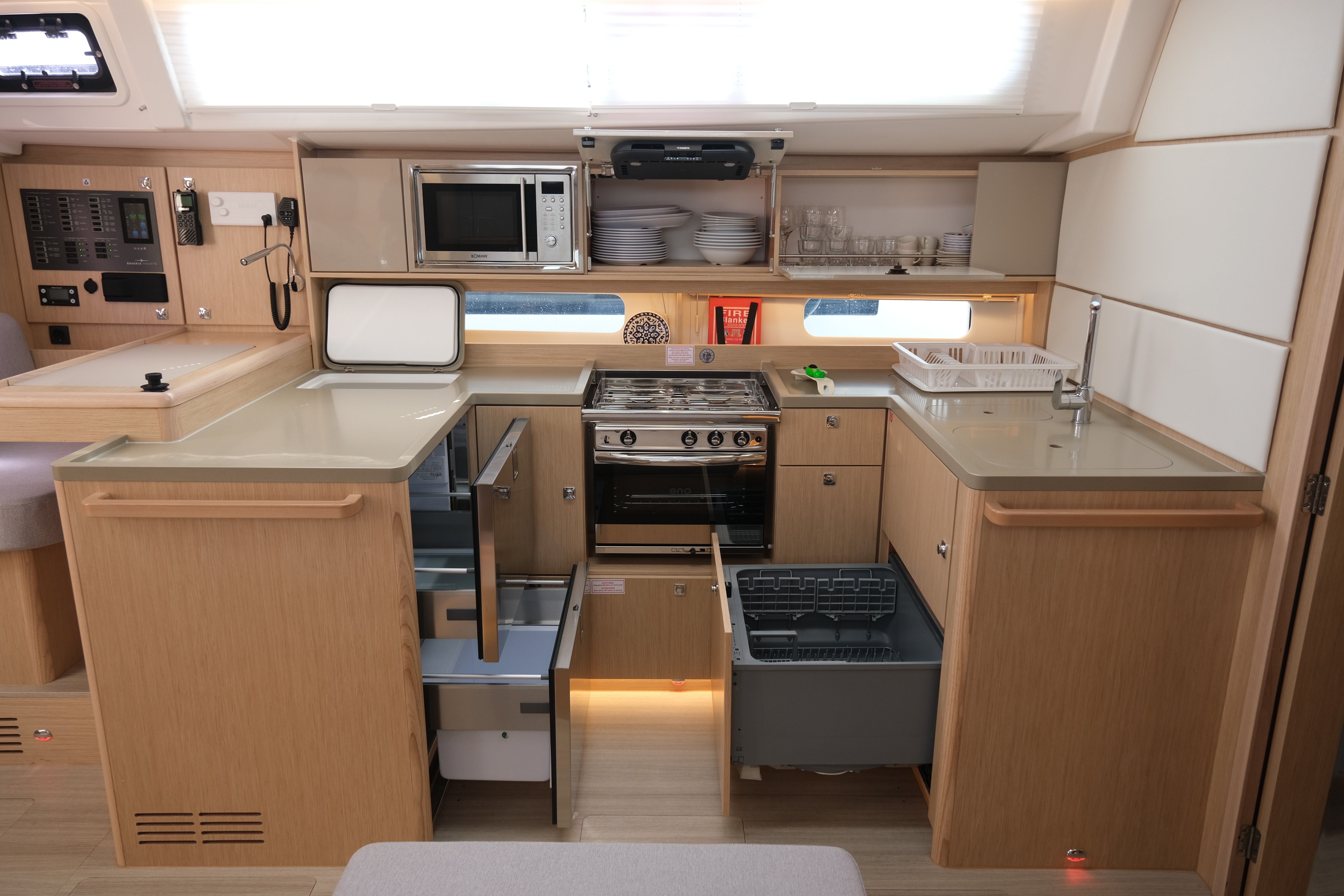 Bavaria C46 | Daviana