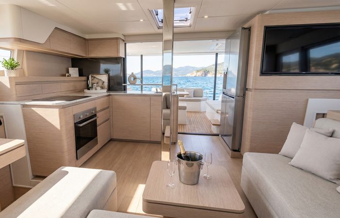 Aventura 43 | Juno