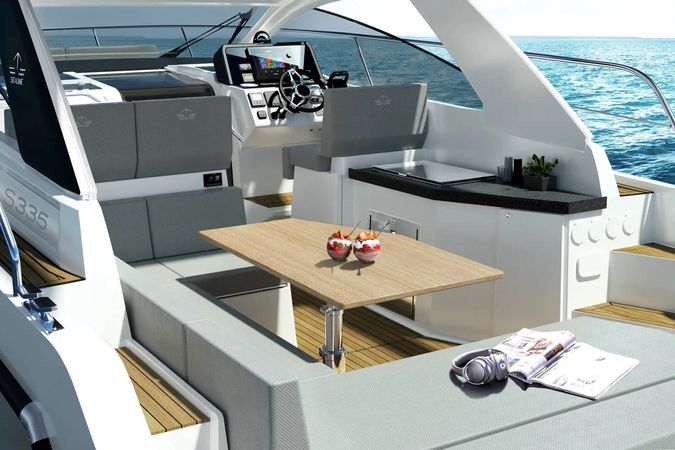 Sealine S335 | Felicita