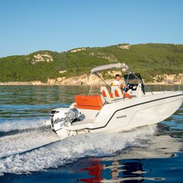 Poseidon 210 | Zef