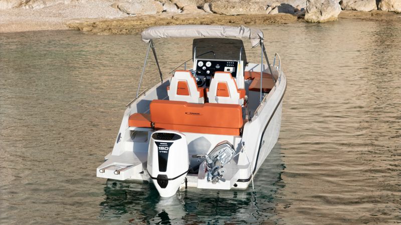 Poseidon 210 | Zef