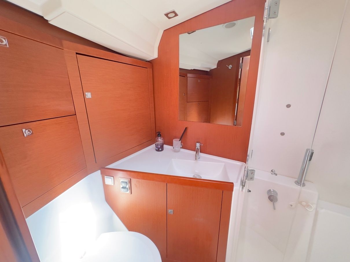 Beneteau Oceanis 45 | Flavia