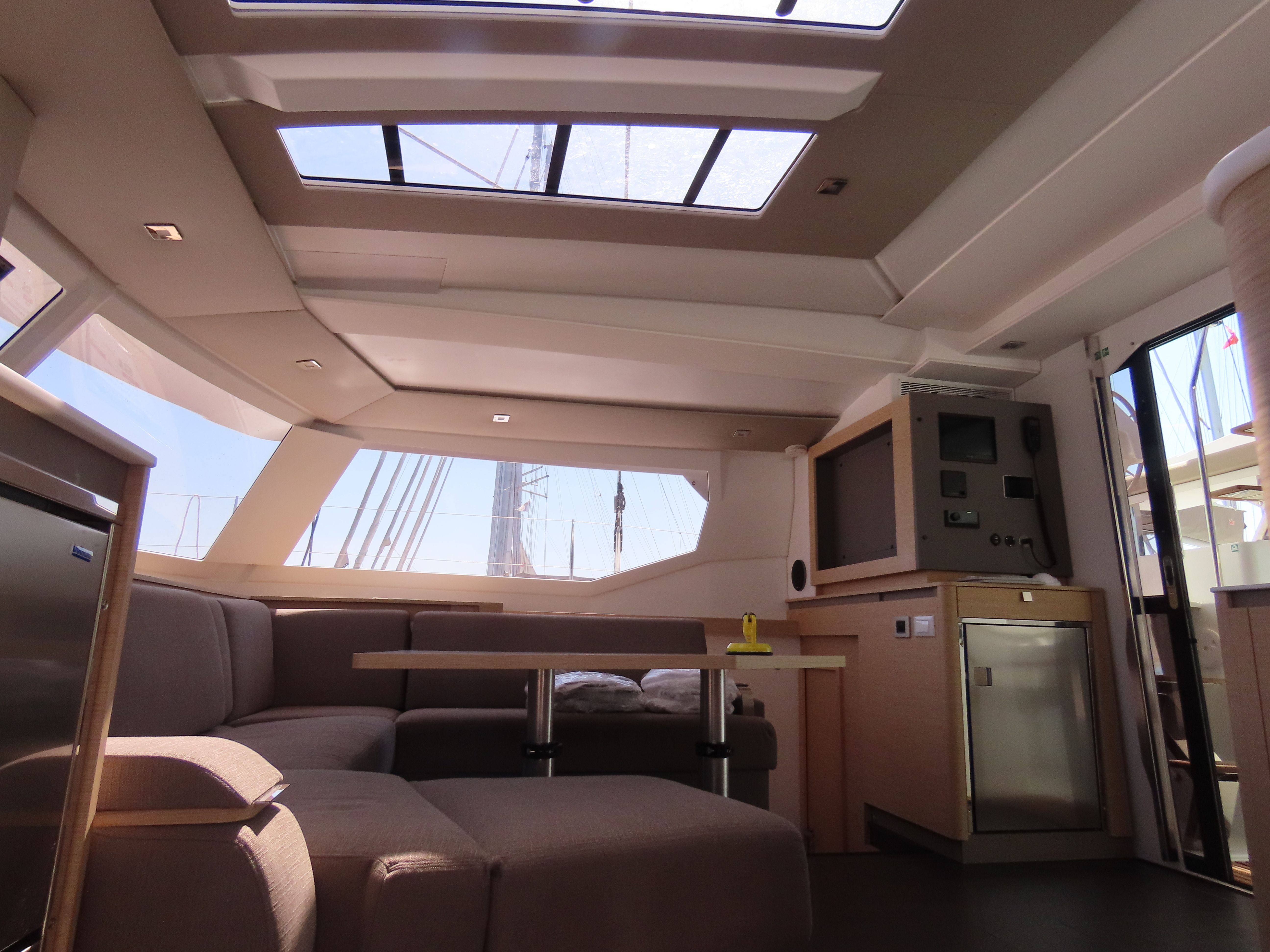 Fountaine Pajot Tanna 47 | Calypso