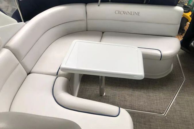 Crownline 340 | Blueberry