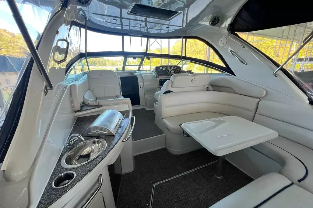 Crownline 340 | Blueberry