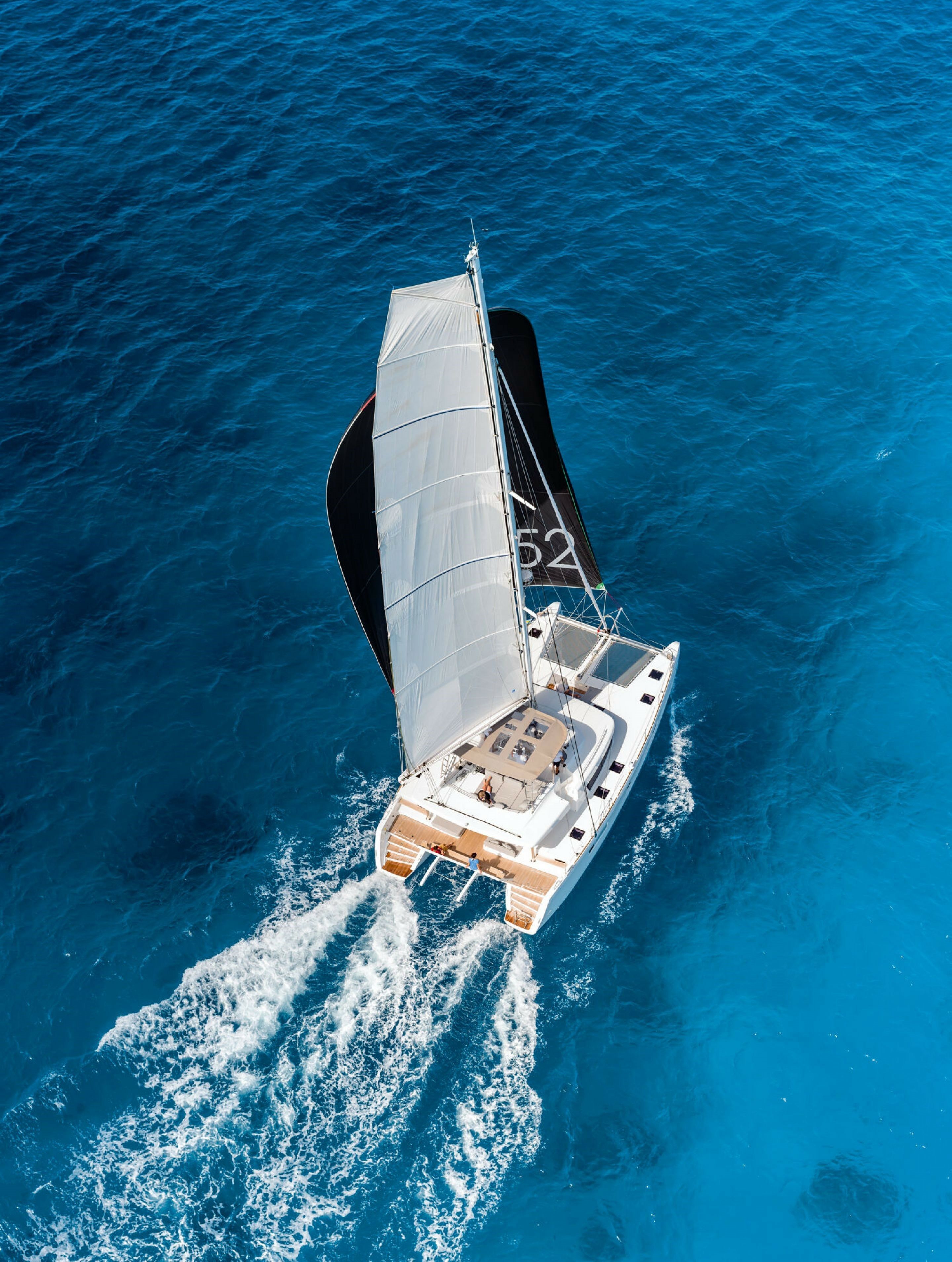 Lagoon 52 F | Vogueo