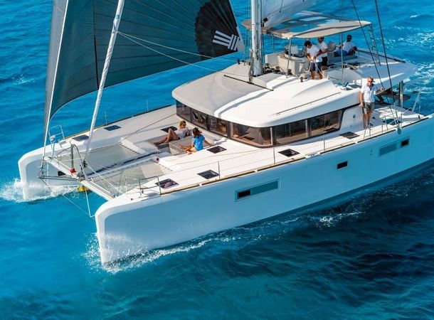Lagoon 52 F | Vogueo