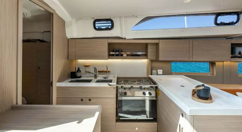Beneteau Oceanis 47 | Uriel