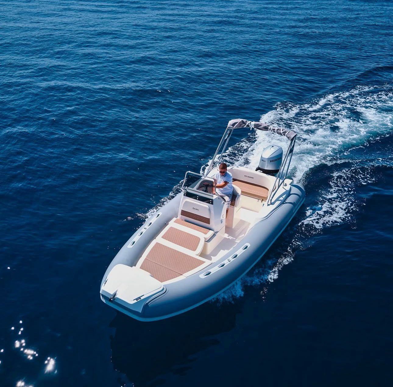 RIS Marine Sport 650 | Roby 1