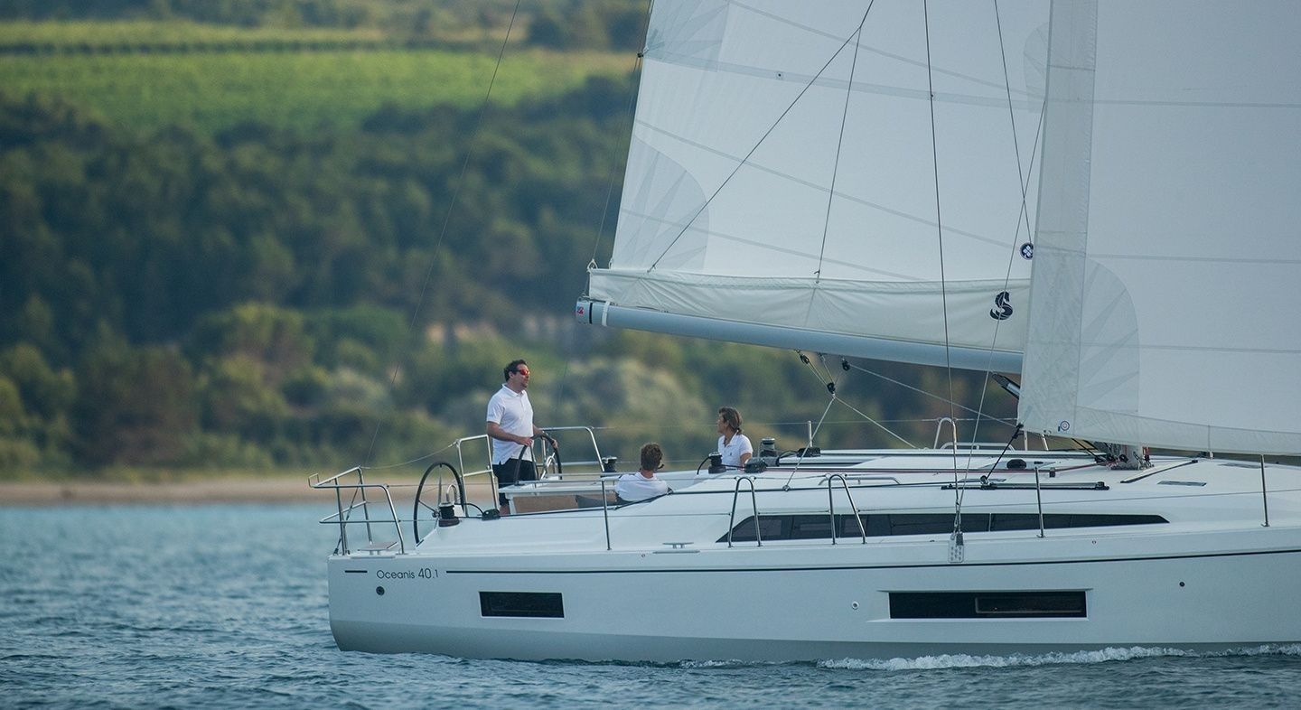 Beneteau Oceanis 40.1 | Aurora Lane