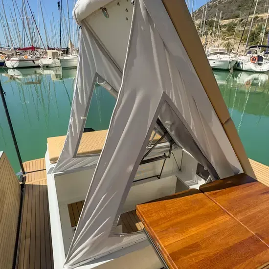 Nuva Yachts M11 | Ramblero
