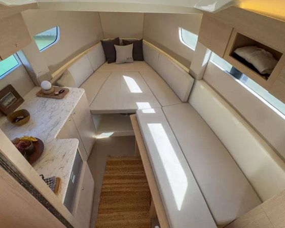 Nuva Yachts M11 | Ramblero