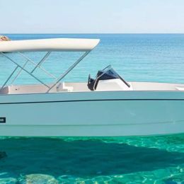 Nuva Yachts M8 | 26