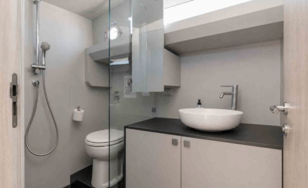 Anvera 48 | Breeze