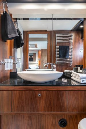 Sunseeker Predator 64 | Pexit