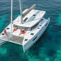 Fountaine Pajot Lucia 40 | Tamara