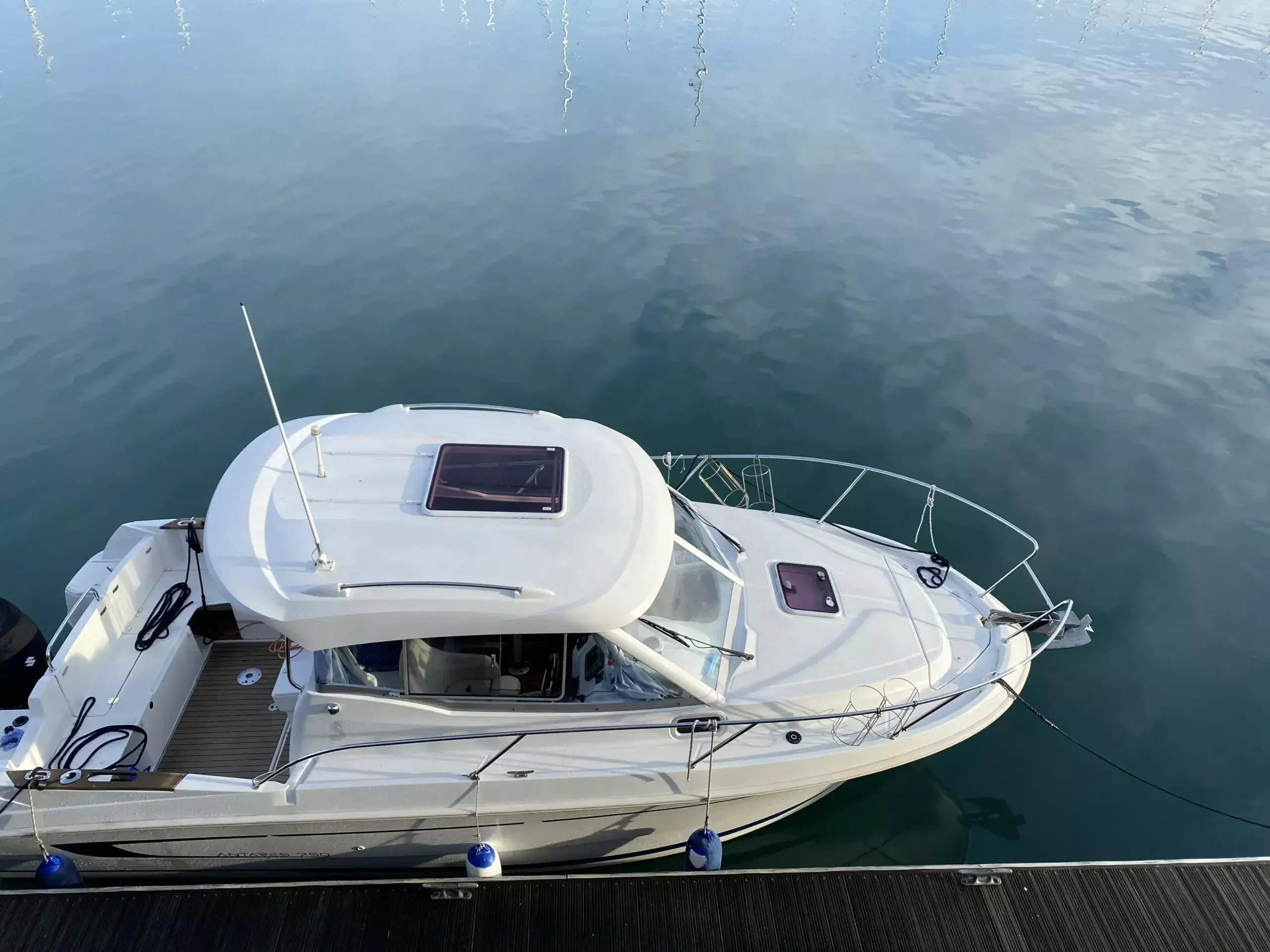 Beneteau Antares 750 | Legacy